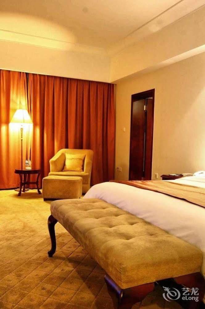 Huaxin International Hotel Ningbo Exterior photo